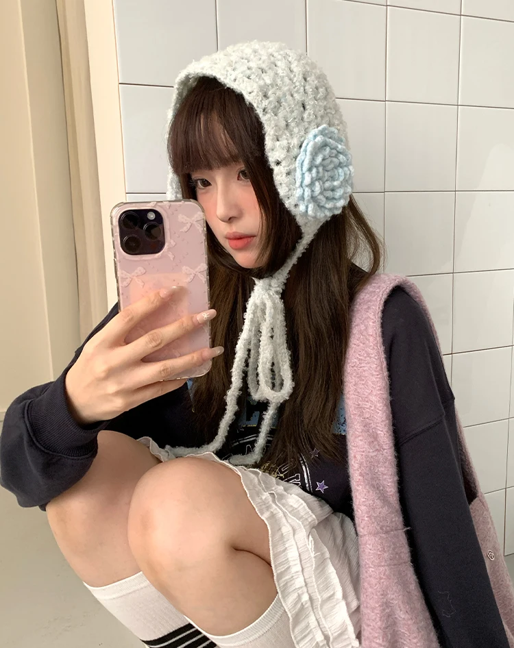 Sweet And Lovely Three-Dimensional Flower Knitted Handmade Women's Autumn And Winter Atmosphere Warm Earmuffs