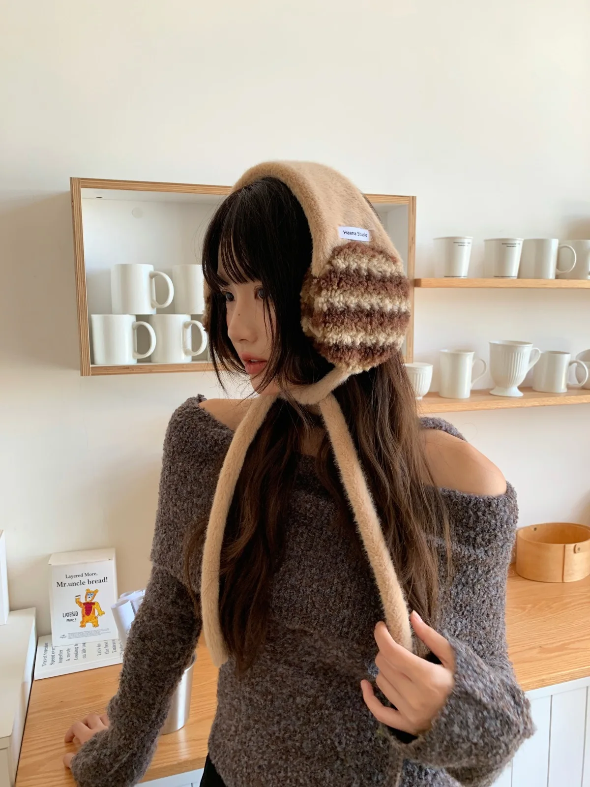 Korean Sweet Pink Hand-knitted Plush Earmuffs for Women Autumn and Winter Travel To Keep Warm and Versatile Hair Accessories