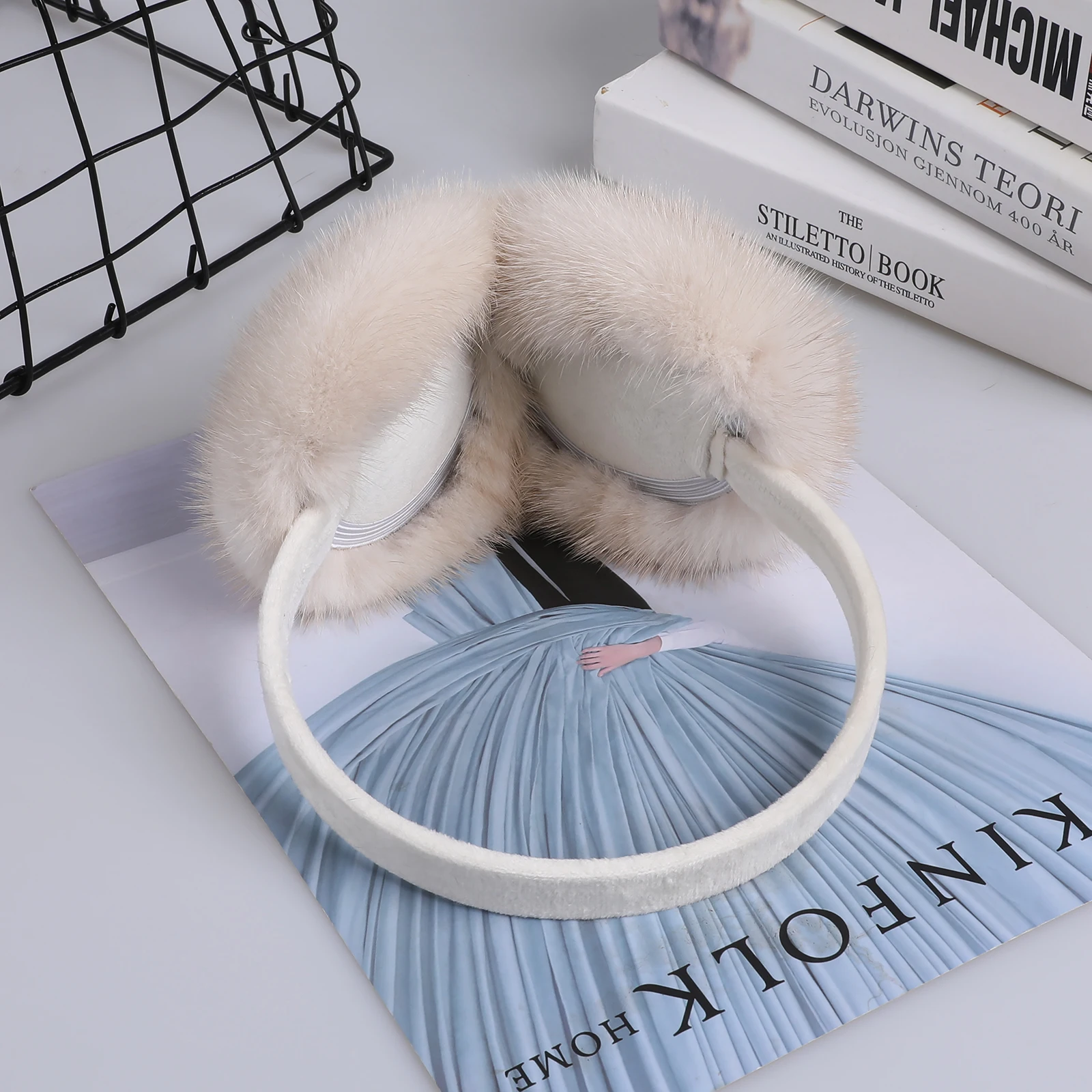 Luxury Winter Fashion Unisex Genuine Mink Fur Earmuffs With Velvet Band Mens Womens Foldable Ear Warmer Real Fur Ear Muff