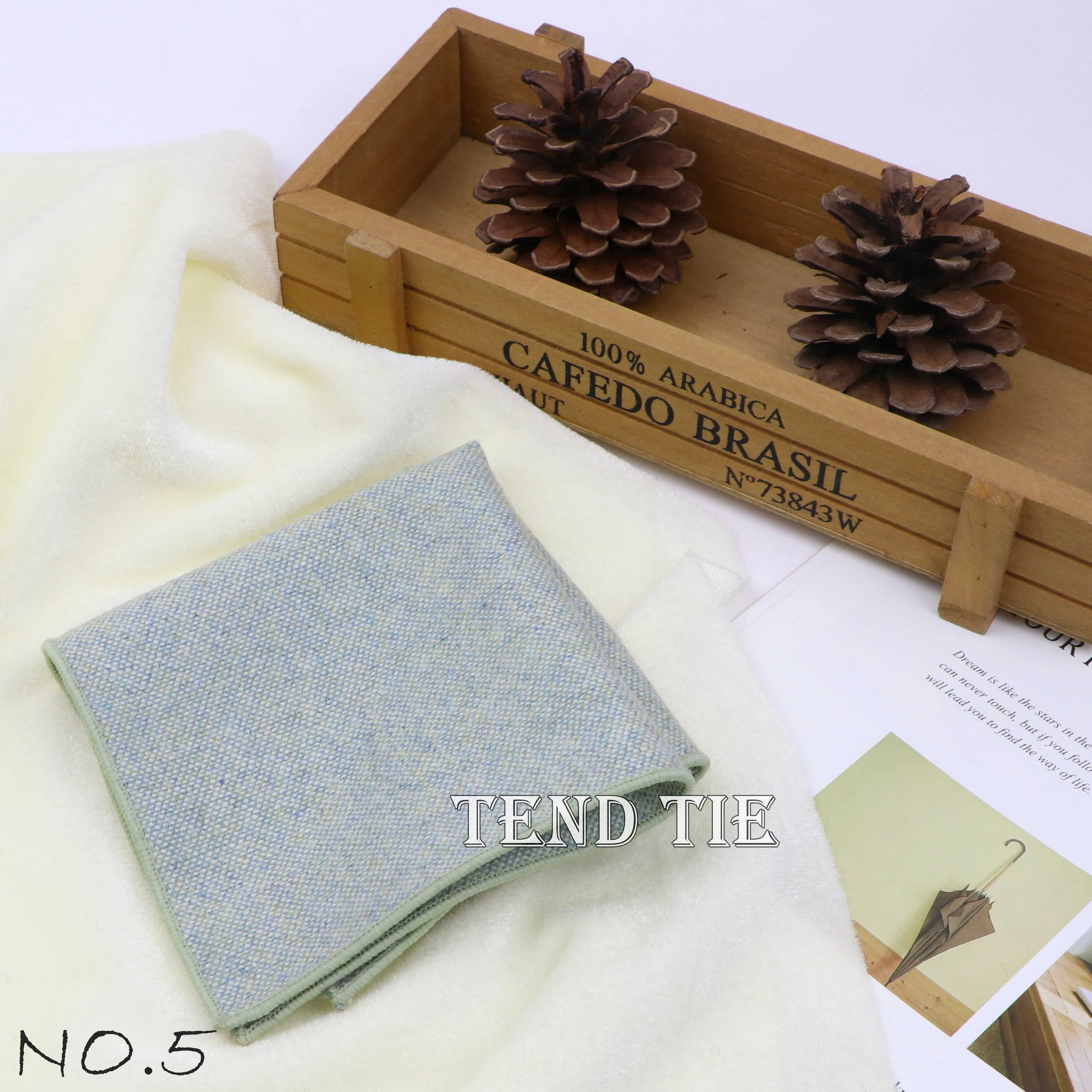 Men's and Women's Sunshine Style Wool Pocket Square Color Handkerchief Leisure Scarf 23cm