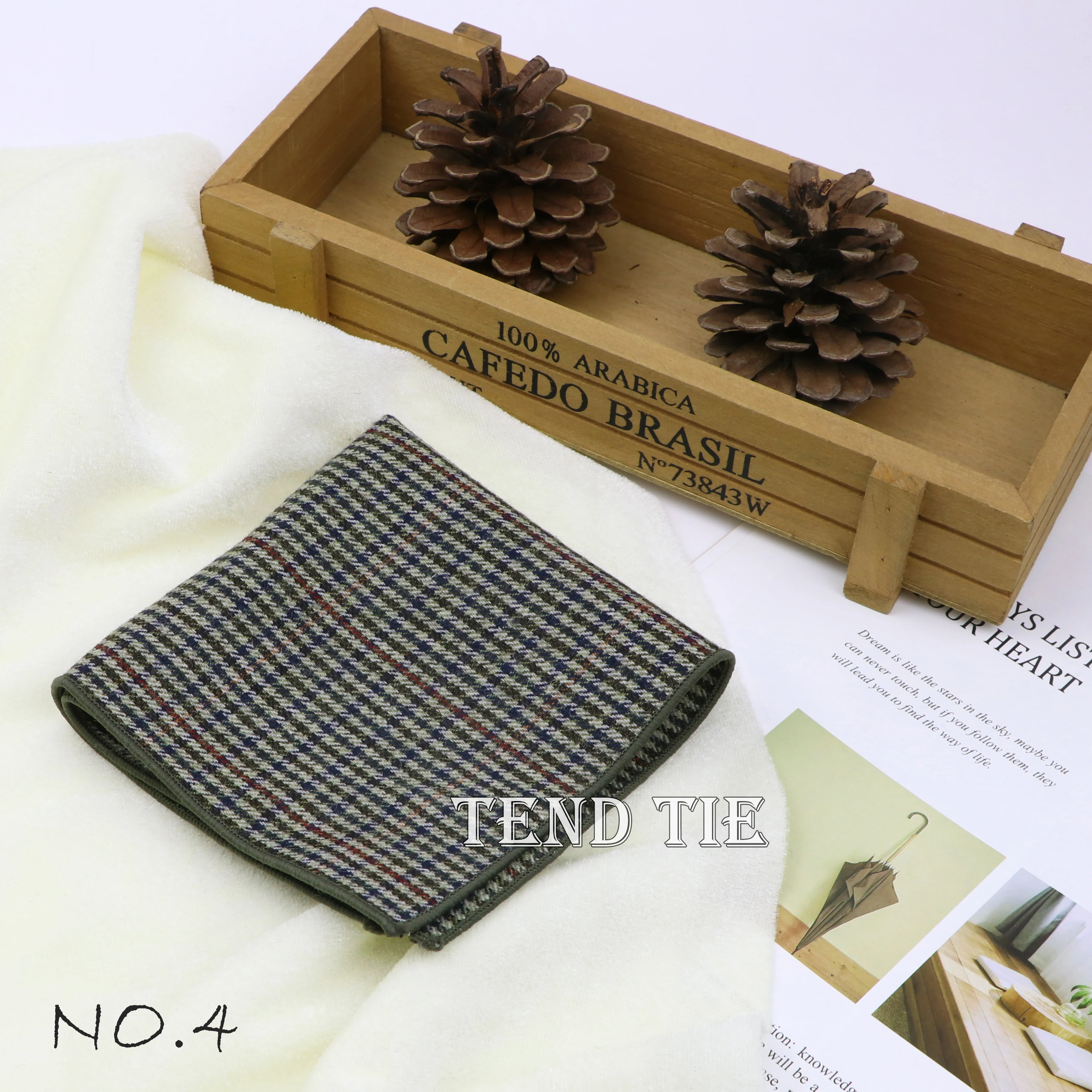 Men's and Women's Sunshine Style Wool Pocket Square Color Handkerchief Leisure Scarf 23cm