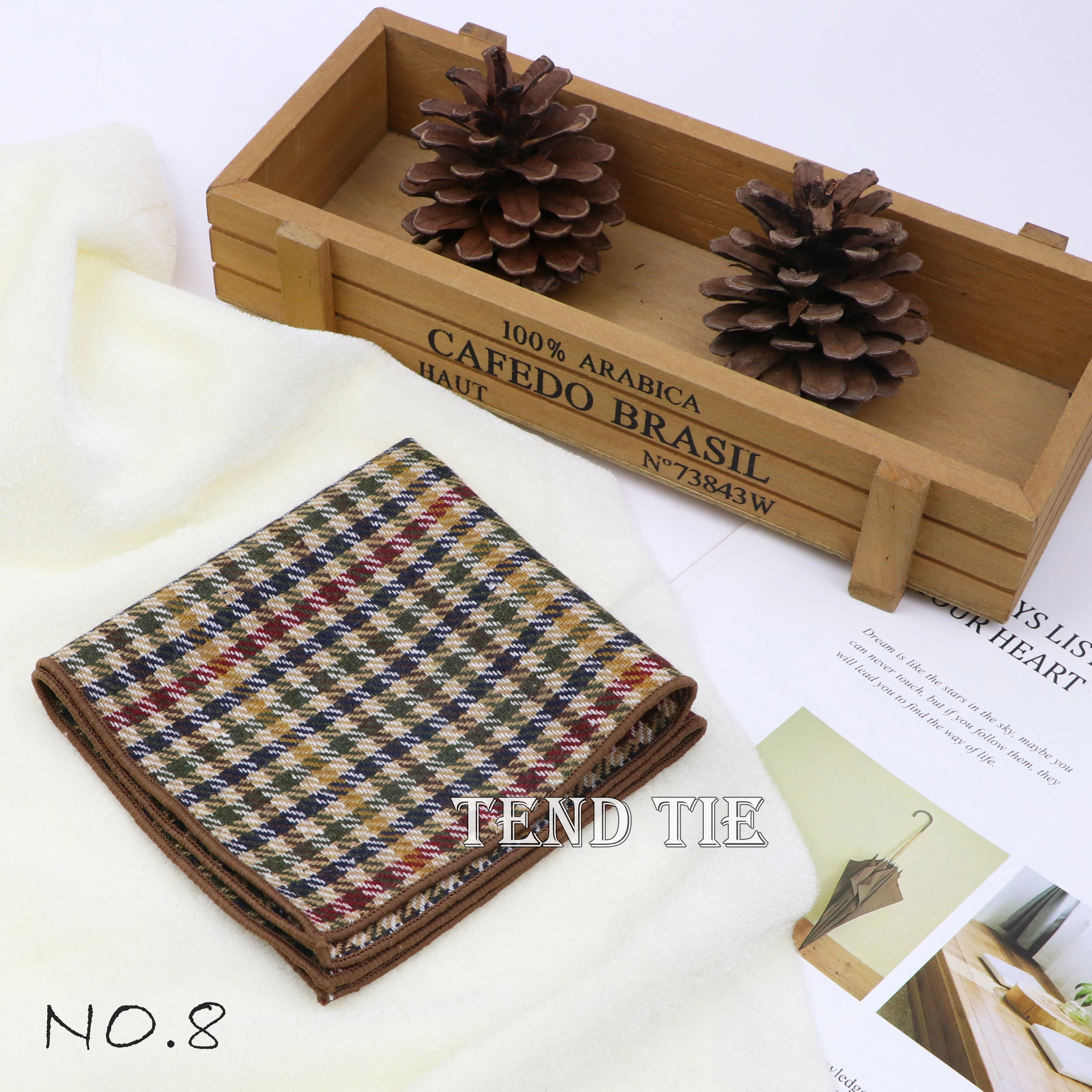 Men's and Women's Sunshine Style Wool Pocket Square Color Handkerchief Leisure Scarf 23cm
