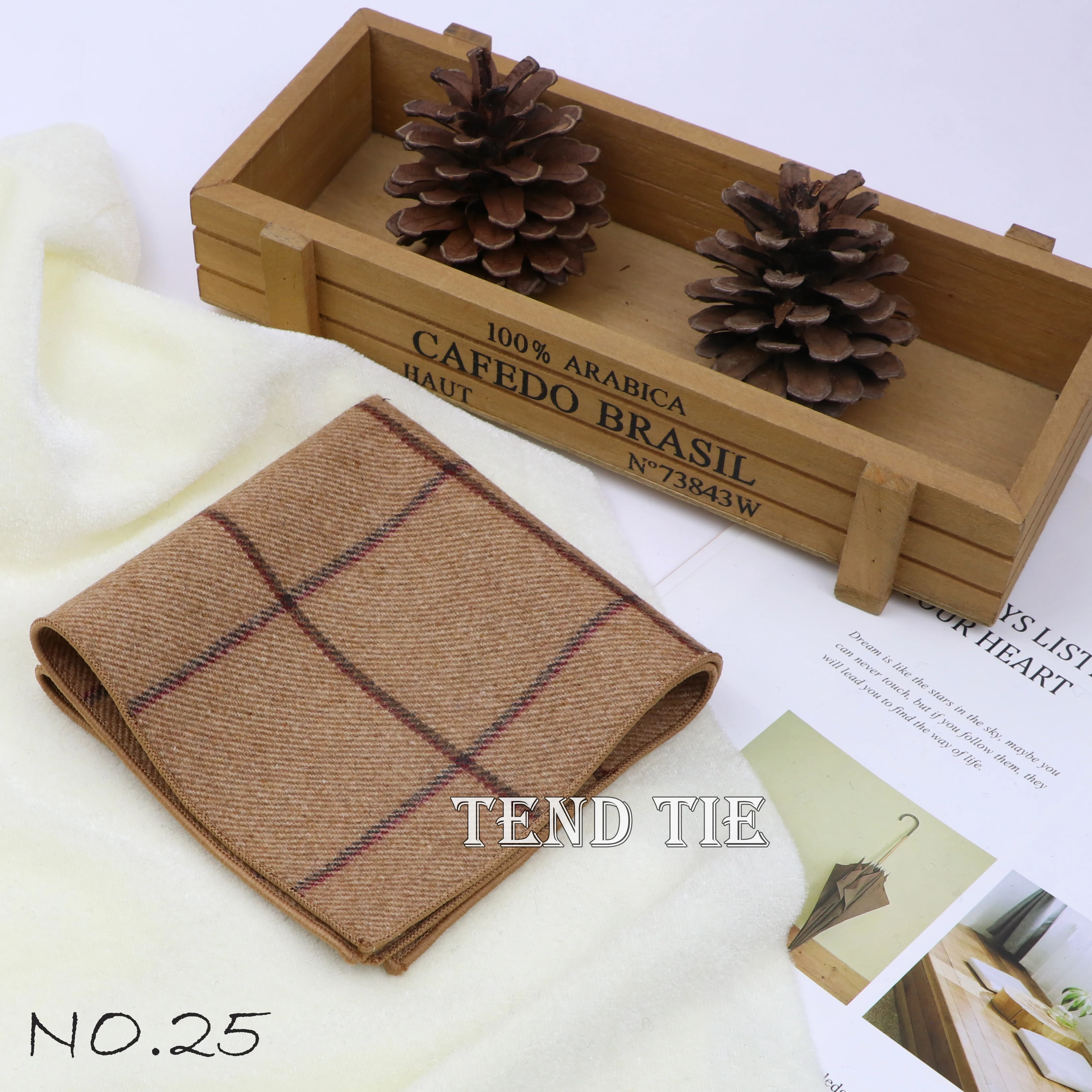 Men's and Women's Sunshine Style Wool Pocket Square Color Handkerchief Leisure Scarf 23cm