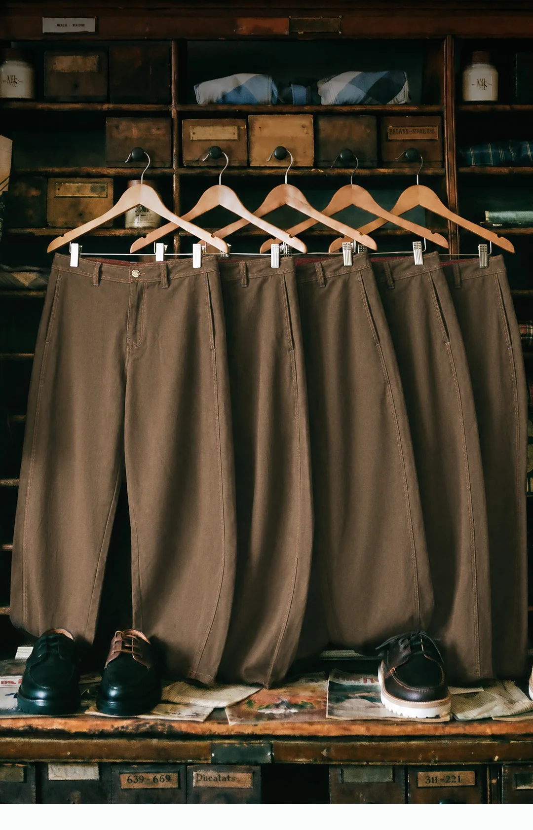 Maden Men's Heavyweight Khaki Workwear Pants Vintage Bootcut Wide Leg Trousers Baggy Fit Casual Streetwear American Retro