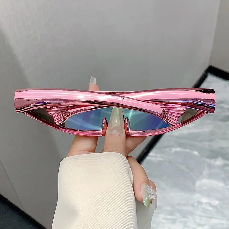 Futuristic One-piece Mirror Personalized Electroplated Sunglasses Women Men 2025 Y2K Steampunk Goggles Rave Party Glasses UV400