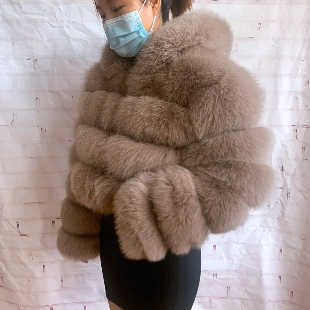 NEW 100%Winter Women Real Fox Fur Coat Thick Warm High Quality Full Sleeves New Natural Fur Fashion Hooded Short Jacket