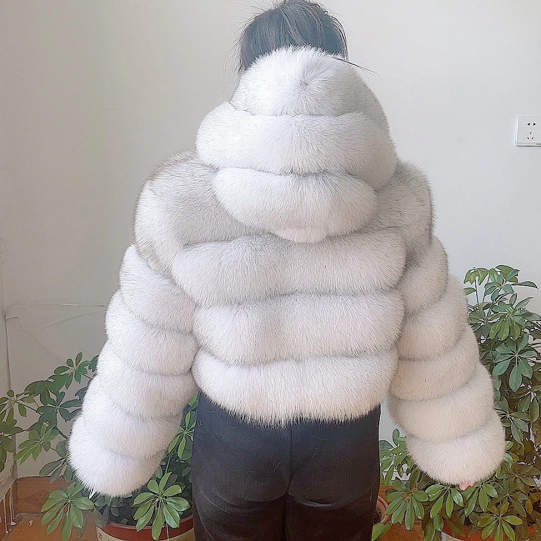 NEW 100%Winter Women Real Fox Fur Coat Thick Warm High Quality Full Sleeves New Natural Fur Fashion Hooded Short Jacket