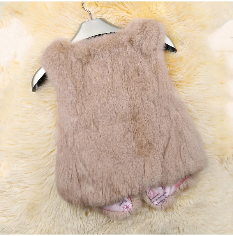 2026 Hot Sale Women Real Genuine Rabbit Fur Vest Fashion 100% Real Rabbit Fur Gilet Lady Real Rabbit Fur Short Sleeveless Coat