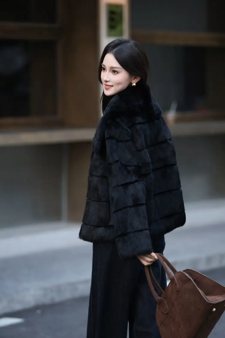 Whole Skin Real Rabbit Fur Coat for Women Autumn Winter Short Jacket Thick Warm Fashion Lapel Elegant Female Warm Outerwear