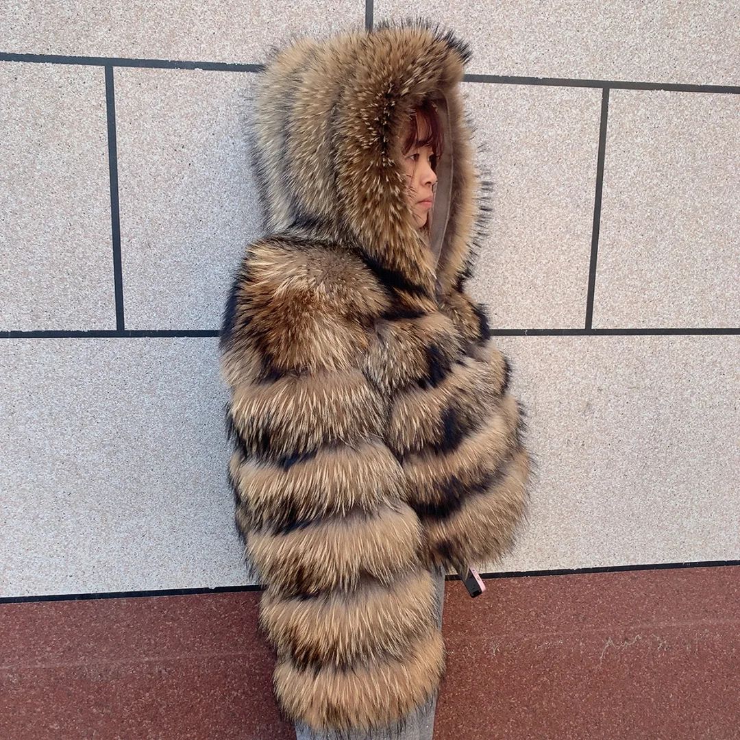 New Women's Raccoon Fur Coat Luxury Multiple Short and Hooded Natural Raccoon Fur Women's Jacket Winter