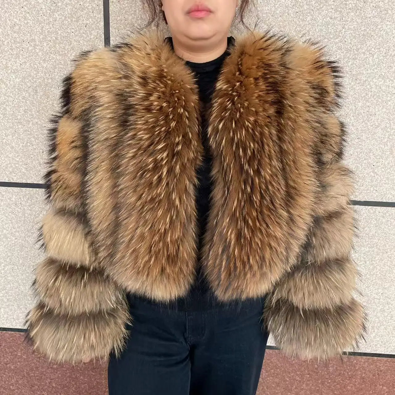 New Women's Raccoon Fur Coat Luxury Multiple Short and Hooded Natural Raccoon Fur Women's Jacket Winter