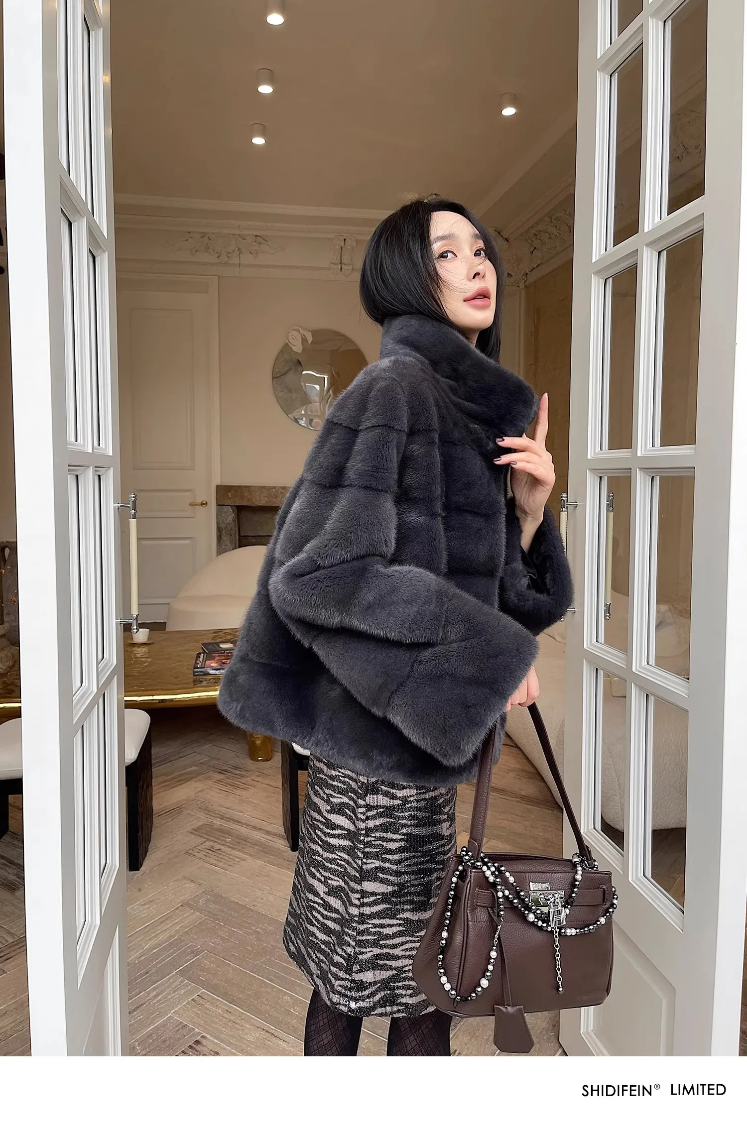 HDHOHR 2026 New Natural Mink Fur Coat Women Real Mink Fur Coat OutwearPark With Fur High Quality Female Warm Thick Winter Jacket