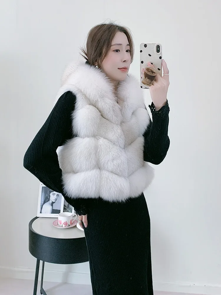Women's Natural Fox Fur Vest Winter Warm Thick Fashion Hooded Genuine Sheepskin Real Fur Short Outerwear for Ladies