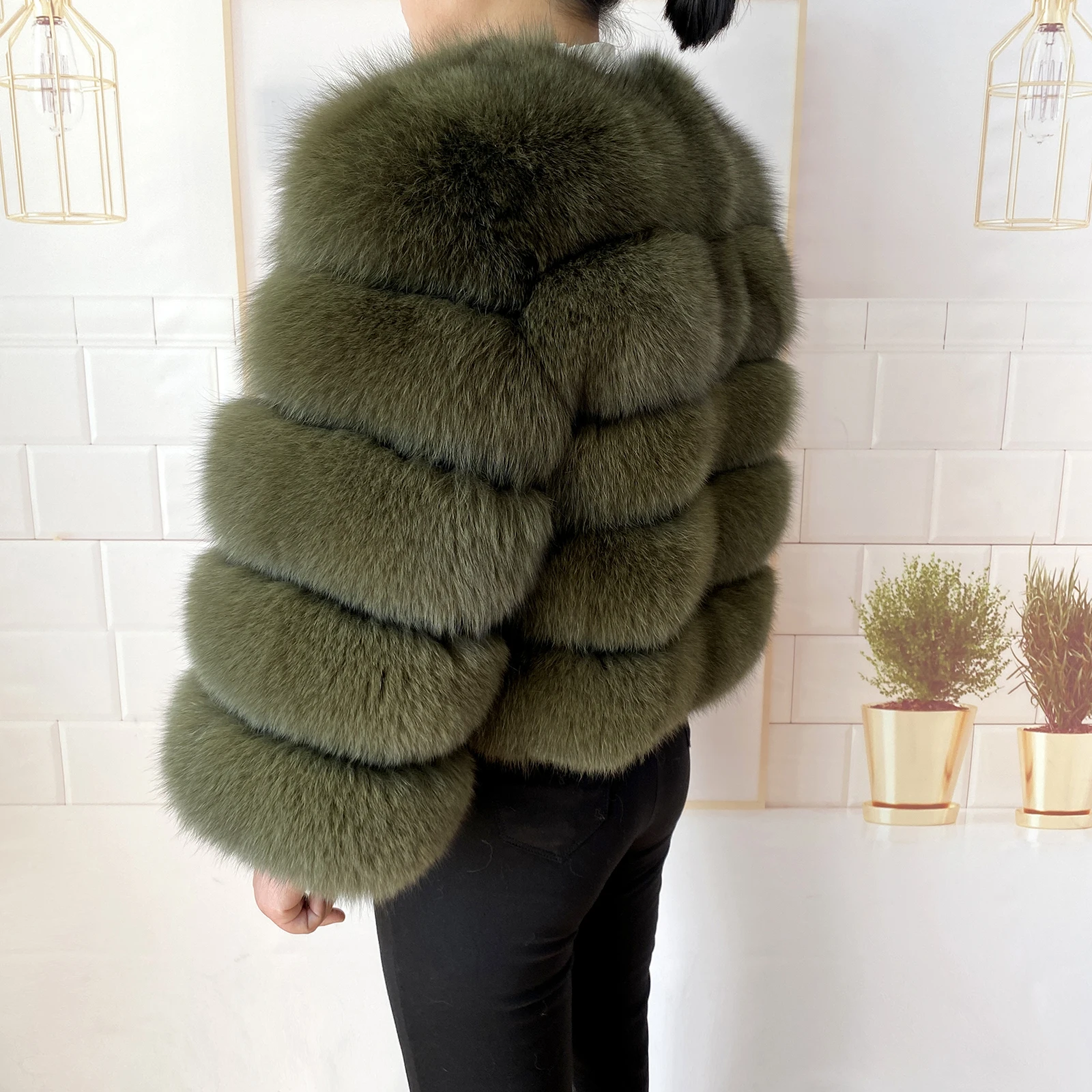 Real Fur Coat Women's Winter Warm Natural Fox Fur Coat High Quality LAN Fox Luxury Fashion 50cm Short Jacket Wholesale Hot 2023