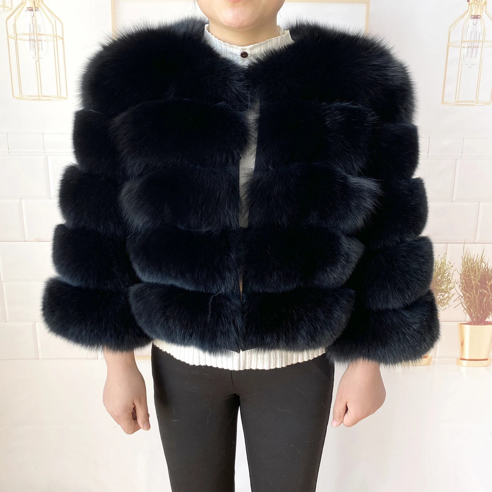 Real Fur Coat Women's Winter Warm Natural Fox Fur Coat High Quality LAN Fox Luxury Fashion 50cm Short Jacket Wholesale Hot 2023