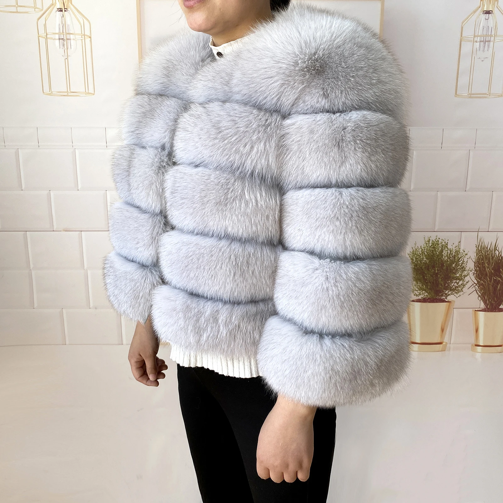 Real Fur Coat Women's Winter Warm Natural Fox Fur Coat High Quality LAN Fox Luxury Fashion 50cm Short Jacket Wholesale Hot 2023