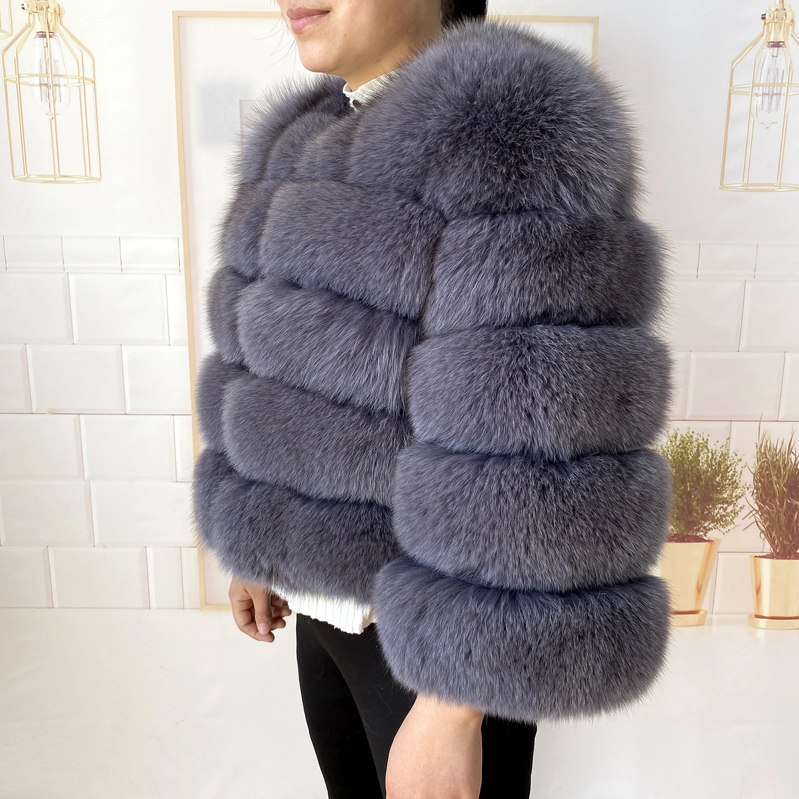 Real Fur Coat Women's Winter Warm Natural Fox Fur Coat High Quality LAN Fox Luxury Fashion 50cm Short Jacket Wholesale Hot 2023