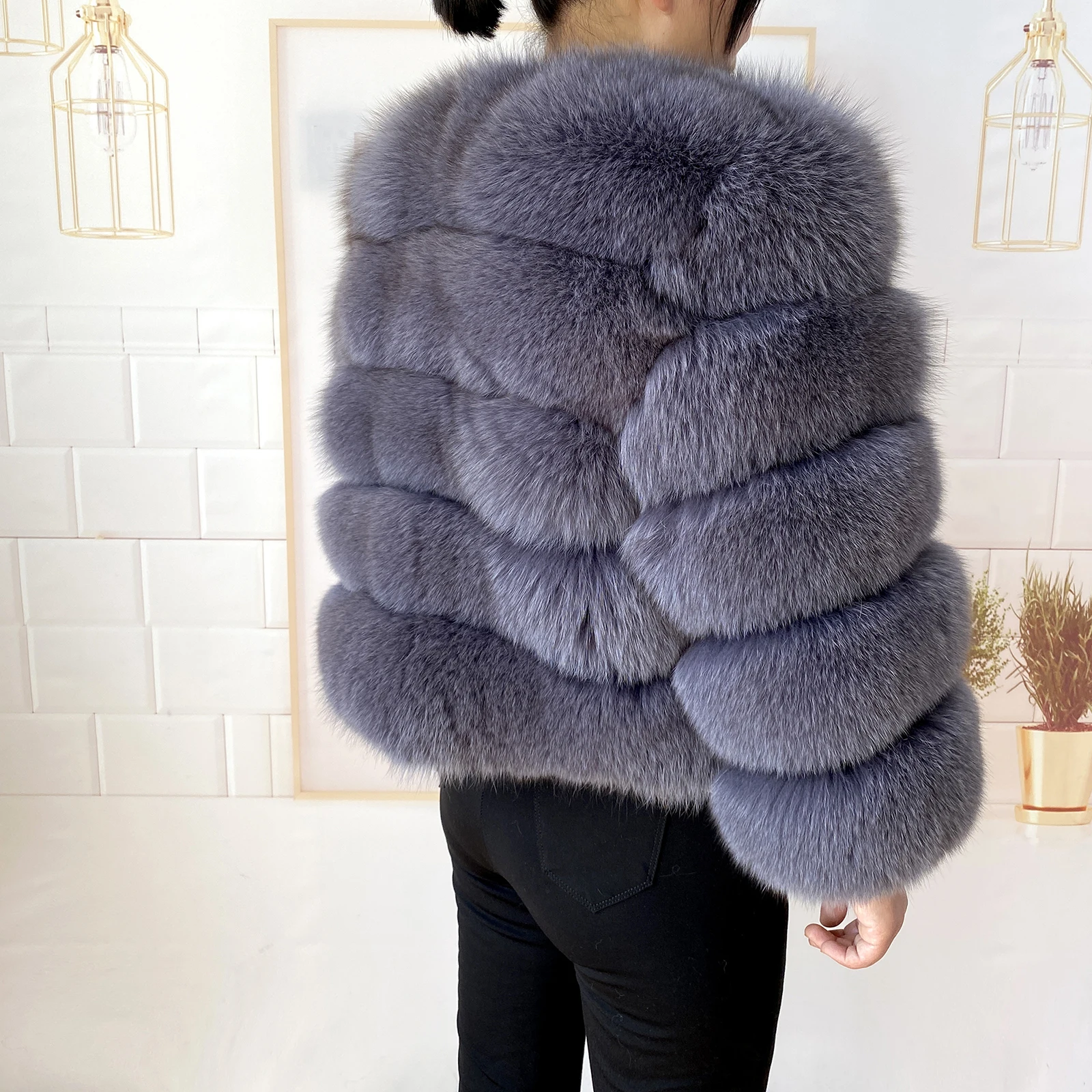 Real Fur Coat Women's Winter Warm Natural Fox Fur Coat High Quality LAN Fox Luxury Fashion 50cm Short Jacket Wholesale Hot 2023