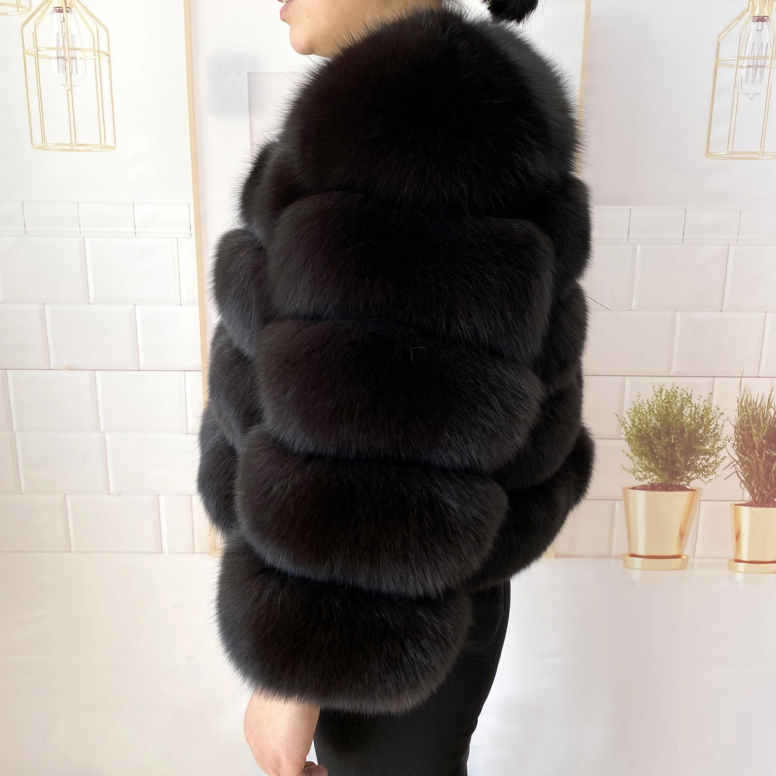 Real Fur Coat Women's Winter Warm Natural Fox Fur Coat High Quality LAN Fox Luxury Fashion 50cm Short Jacket Wholesale Hot 2023