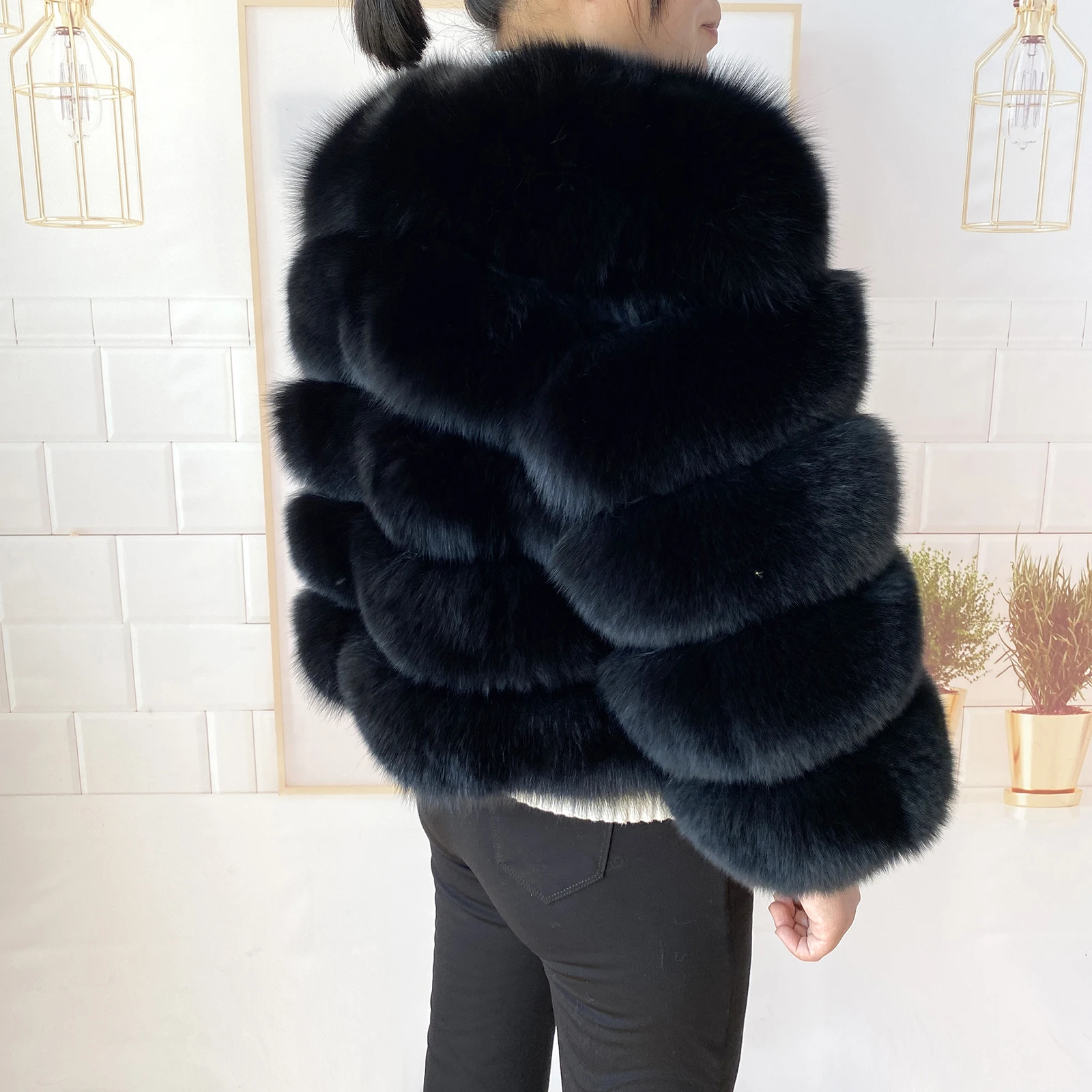 Real Fur Coat Women's Winter Warm Natural Fox Fur Coat High Quality LAN Fox Luxury Fashion 50cm Short Jacket Wholesale Hot 2023