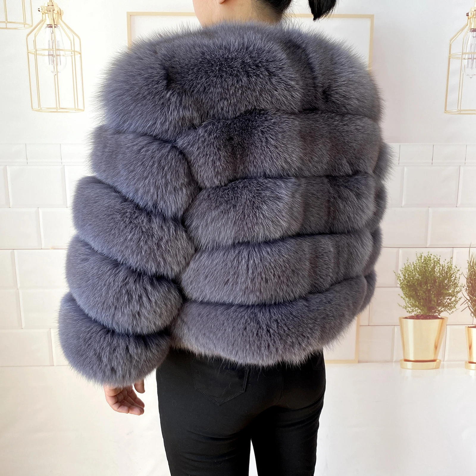 Real Fur Coat Women's Winter Warm Natural Fox Fur Coat High Quality LAN Fox Luxury Fashion 50cm Short Jacket Wholesale Hot 2023
