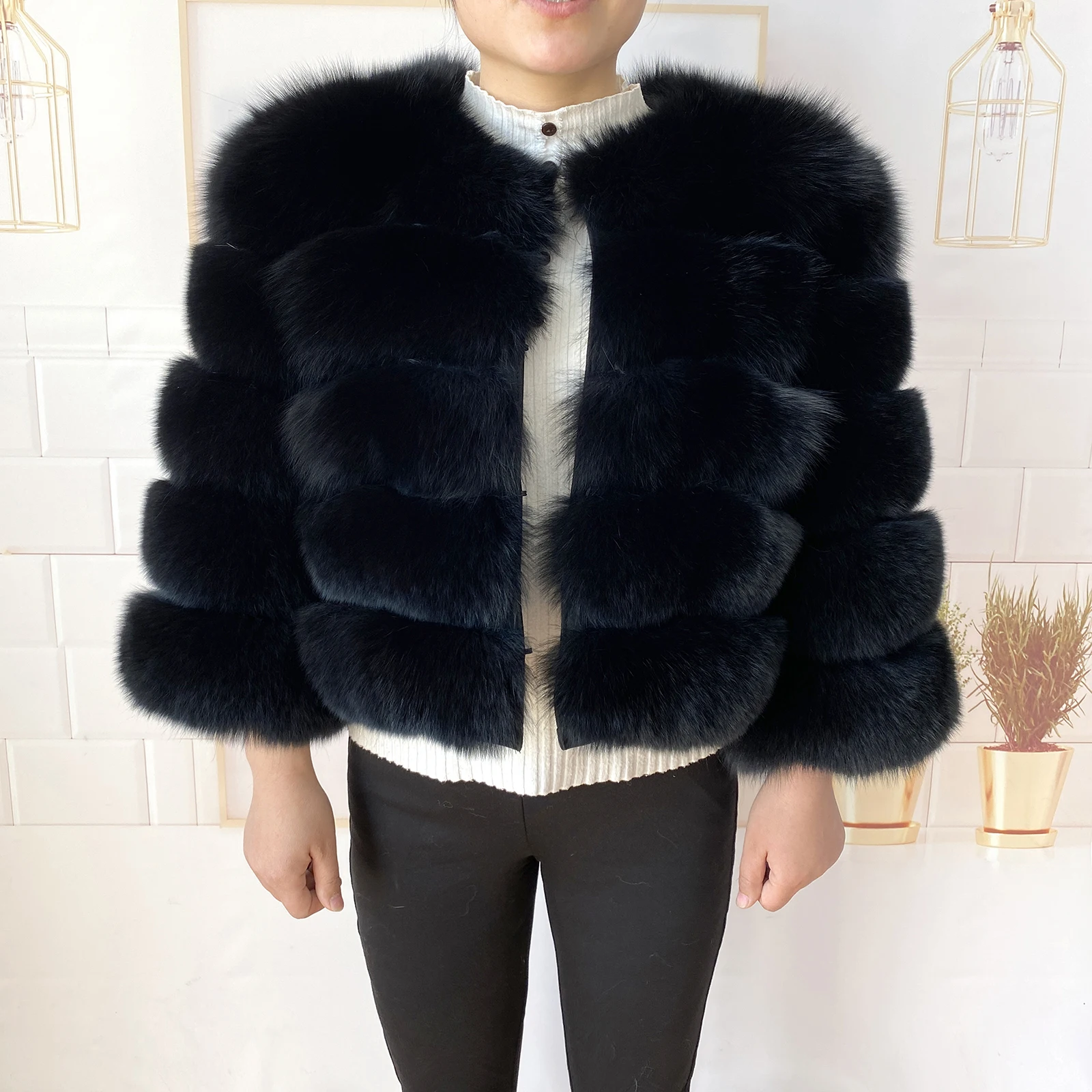 Real Fur Coat Women's Winter Warm Natural Fox Fur Coat High Quality LAN Fox Luxury Fashion 50cm Short Jacket Wholesale Hot 2023