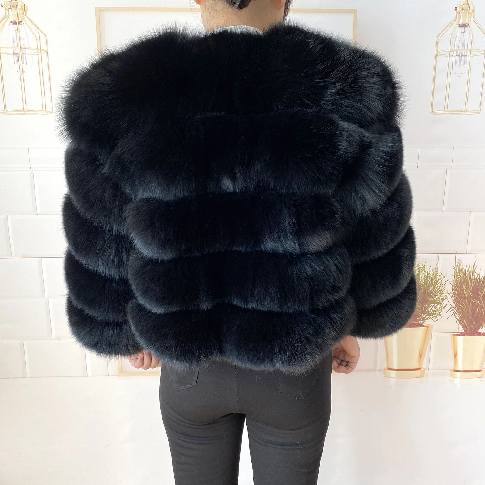 Real Fur Coat Women's Winter Warm Natural Fox Fur Coat High Quality LAN Fox Luxury Fashion 50cm Short Jacket Wholesale Hot 2023