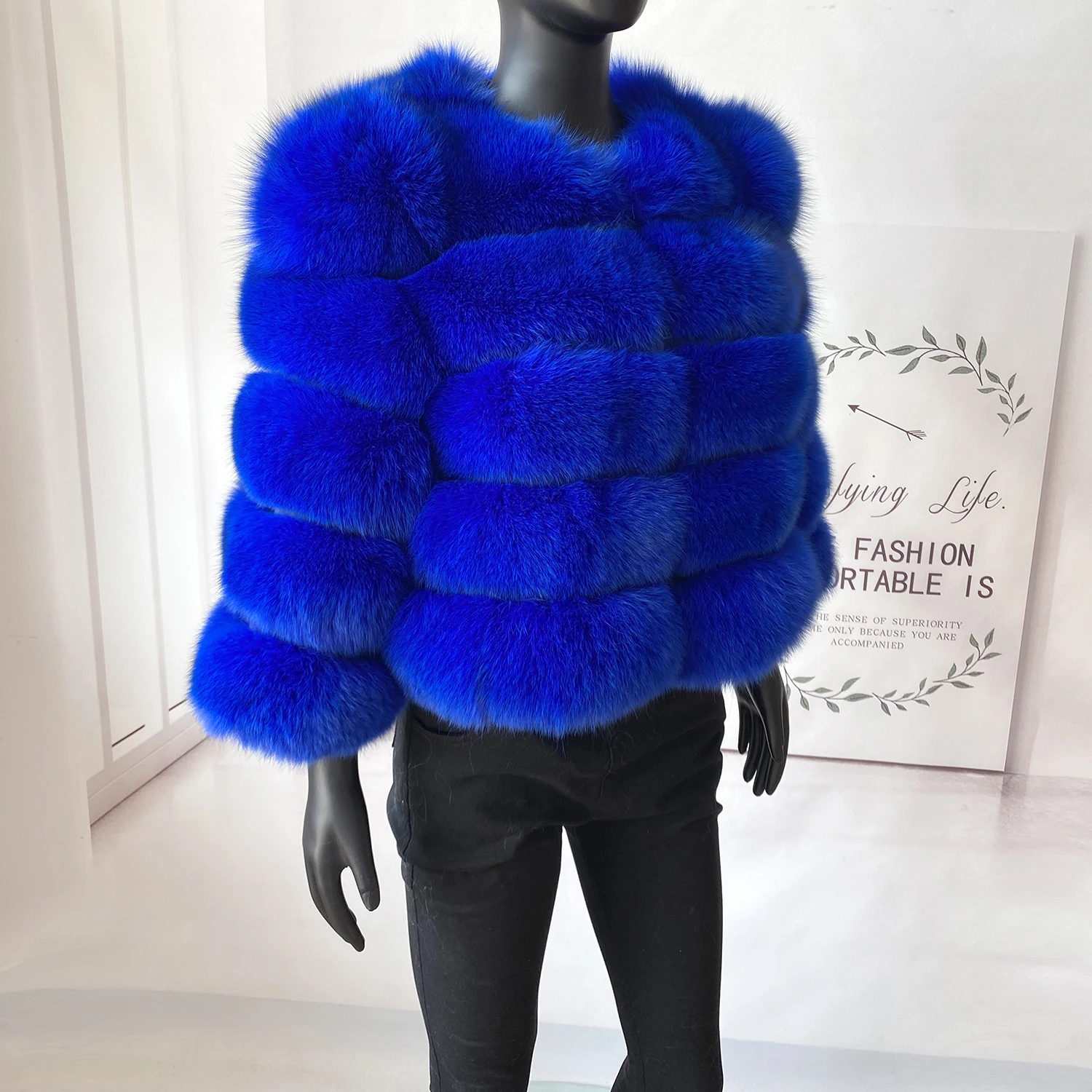 Real Fur Coat Women's Winter Warm Natural Fox Fur Coat High Quality LAN Fox Luxury Fashion 50cm Short Jacket Wholesale Hot 2023