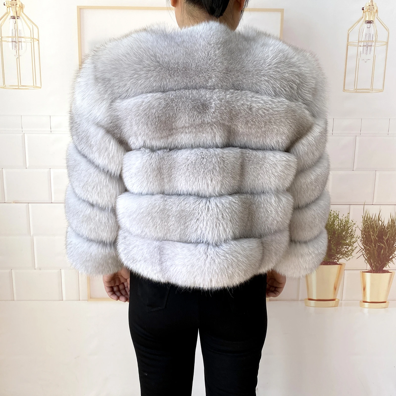Real Fur Coat Women's Winter Warm Natural Fox Fur Coat High Quality LAN Fox Luxury Fashion 50cm Short Jacket Wholesale Hot 2023