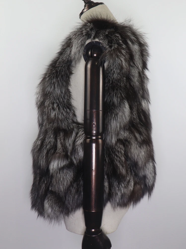 Natural Warm Silver Fox Fur Gilets Girls Short Style Fashion Fox Fur Sleeveless Jacket Autumn and Winter Women Real Fox Fur Vest