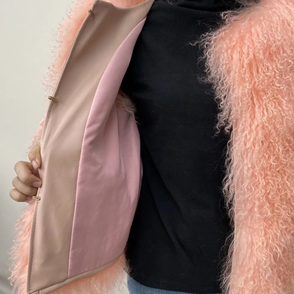 Women's Luxurious Fluffy Warm Mongolian Sheepskin Short Vest Coat Spring Autumn Sexy Wool Outerwear New Collection