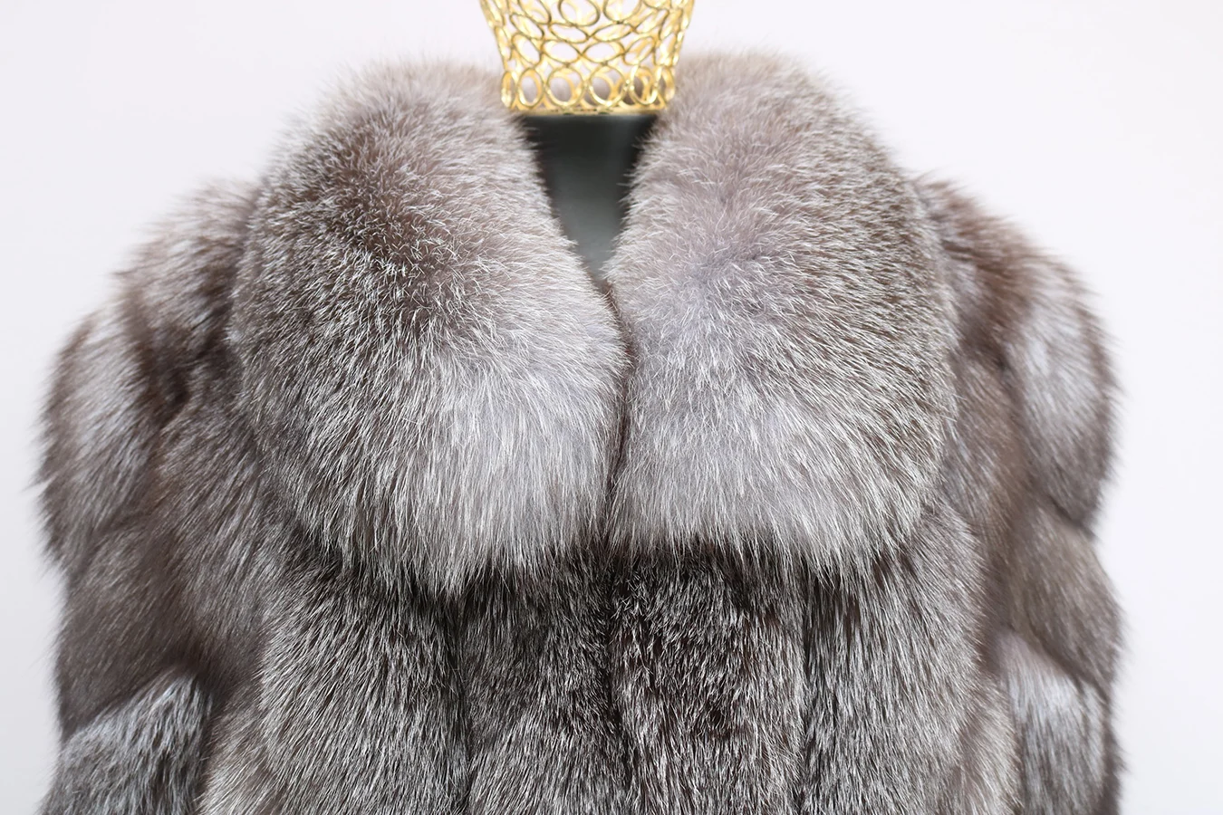 Women's Fur Real Fox Fur Coat Long Sleeve Luxury Natural Fox Cloth Turn Down Collar