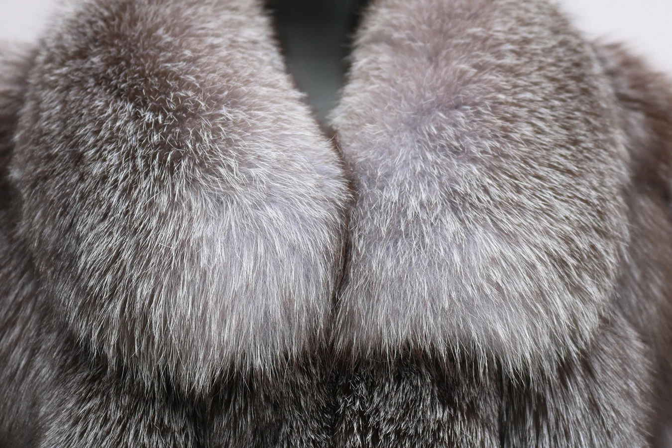 Women's Fur Real Fox Fur Coat Long Sleeve Luxury Natural Fox Cloth Turn Down Collar