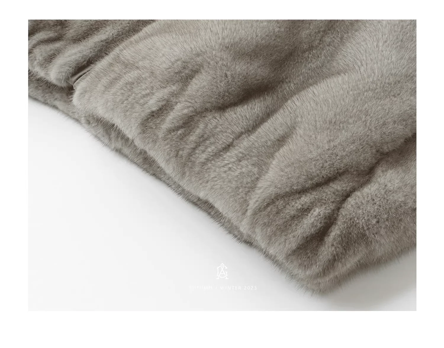 HDHOHR 2026 New Natural Mink Fur Coats For Women Real Mink Fur Coats OutwearPark With Fur High Quality Female Warm Winter Jacket