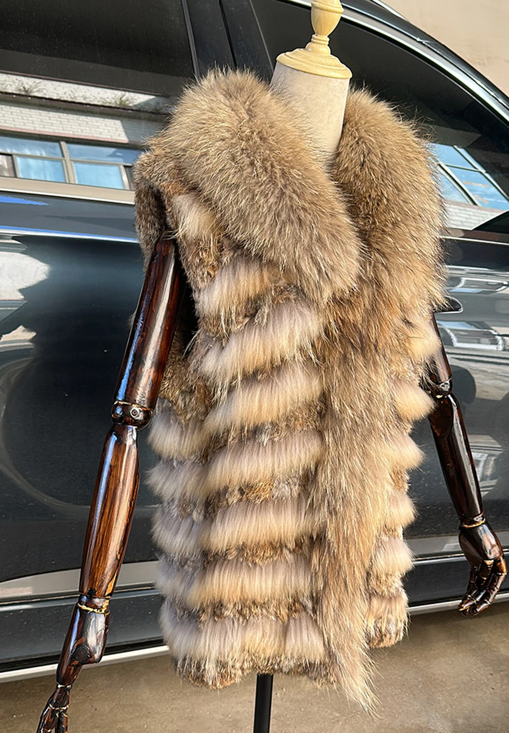 Women Knitted Handmade Real Rabbit Fur Vest Gilet Sleeveless Garment Waistcoat Female Natural Raccoon Fur Coat Jacket
