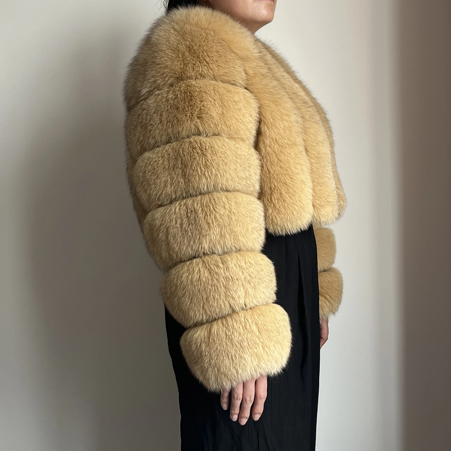 Real Fox Fur Coat for Women Fashion V-neck 42 Cm Short Fur Coat With Real Fox Fur Luxury Autumn Winter Warm Women Fox Fur Coat