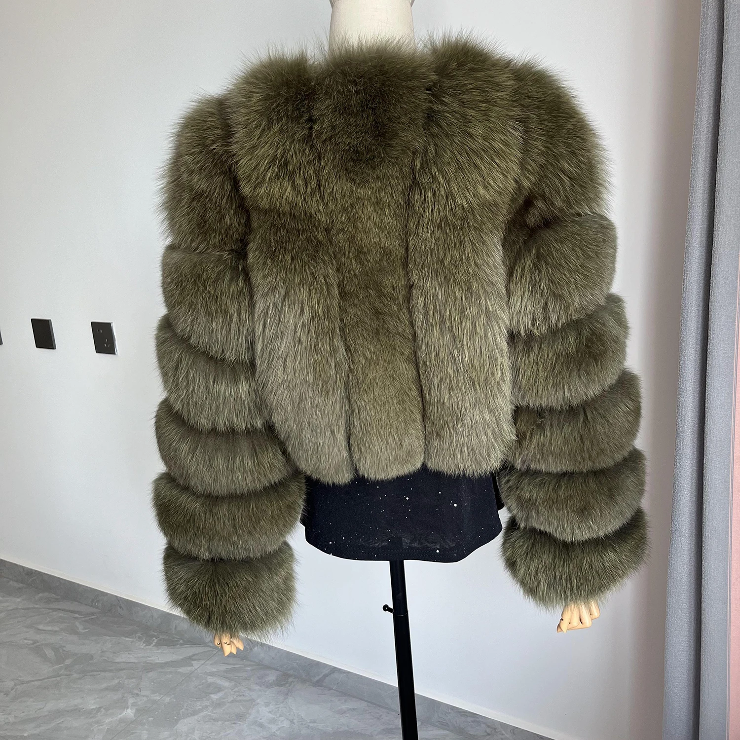 Real Fox Fur Coat for Women Fashion V-neck 42 Cm Short Fur Coat With Real Fox Fur Luxury Autumn Winter Warm Women Fox Fur Coat