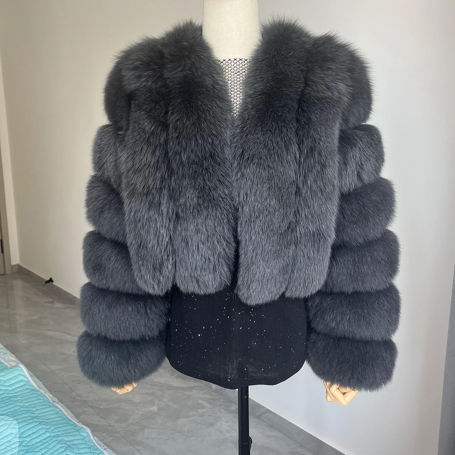 Real Fox Fur Coat for Women Fashion V-neck 42 Cm Short Fur Coat With Real Fox Fur Luxury Autumn Winter Warm Women Fox Fur Coat