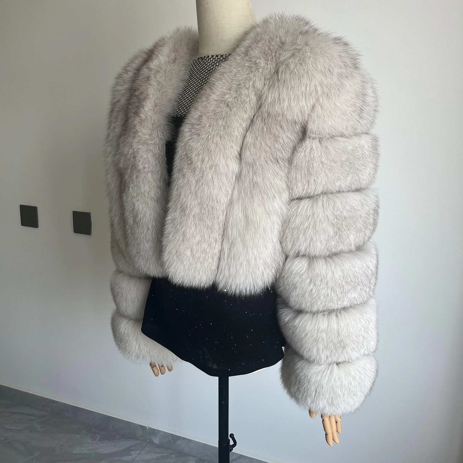 Real Fox Fur Coat for Women Fashion V-neck 42 Cm Short Fur Coat With Real Fox Fur Luxury Autumn Winter Warm Women Fox Fur Coat