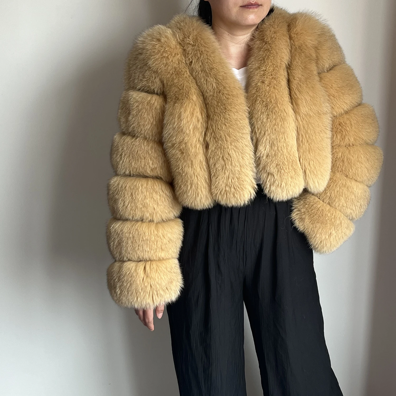 Real Fox Fur Coat for Women Fashion V-neck 42 Cm Short Fur Coat With Real Fox Fur Luxury Autumn Winter Warm Women Fox Fur Coat