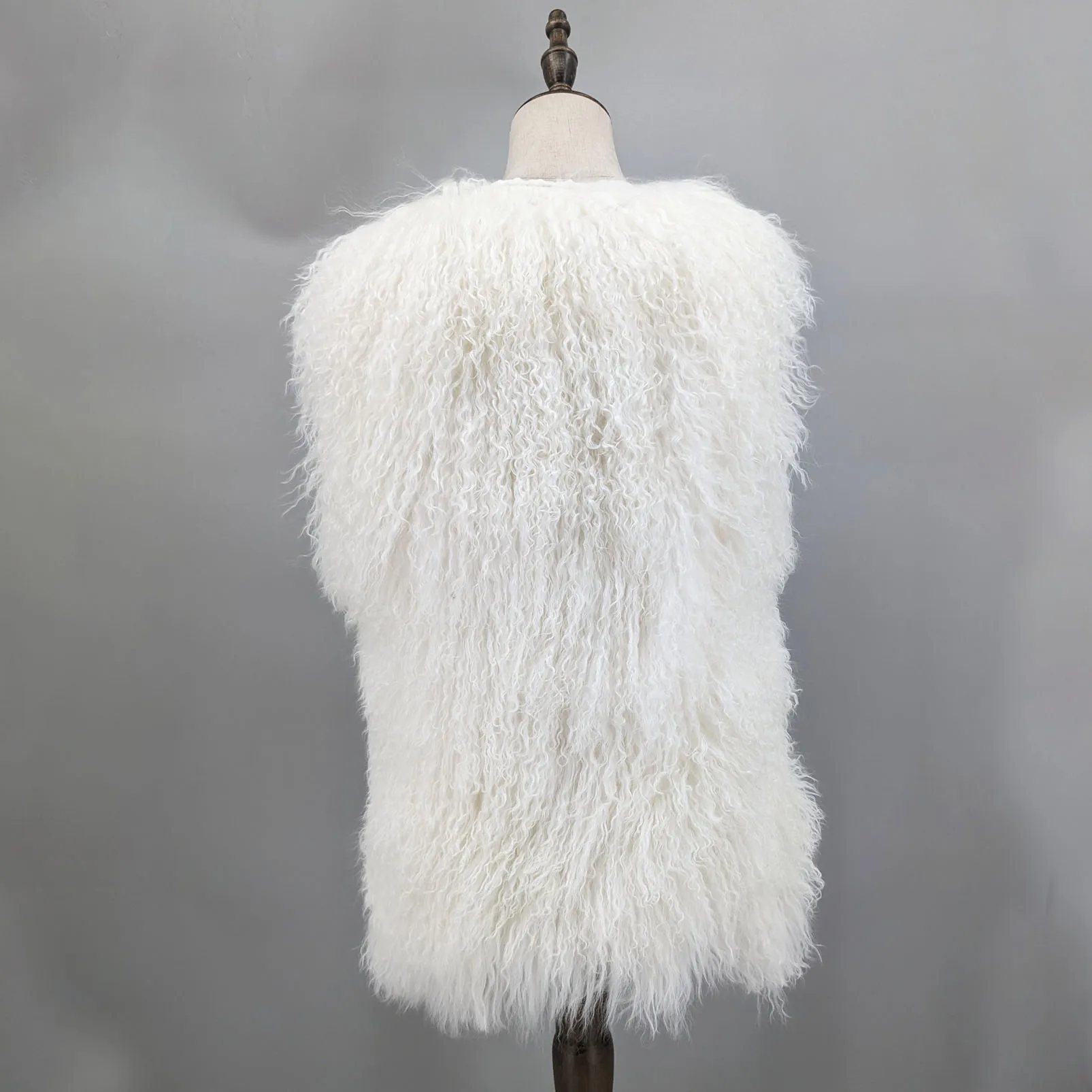 Lady Real Mongolian Sheep Fur Vest Thick Warm Winter Sleeveless Jacket Length 62 cm 250801