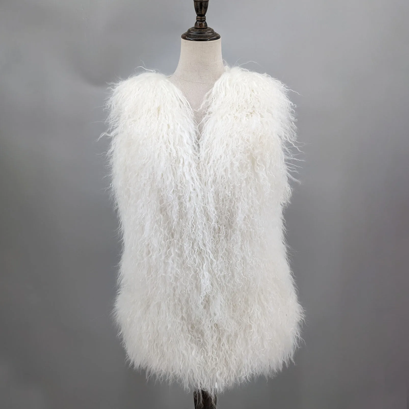 Lady Real Mongolian Sheep Fur Vest Thick Warm Winter Sleeveless Jacket Length 62 cm 250801