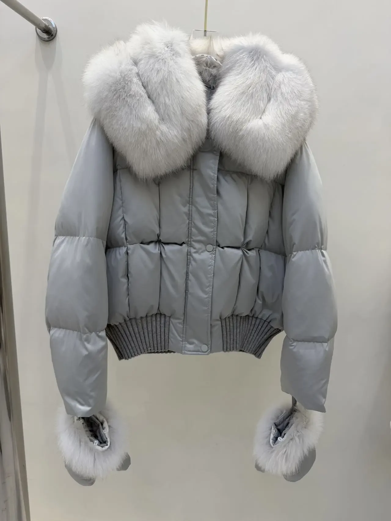 OFTBUY Real Fox Fur Collar Detachable Fur Gloves Winter Solid Puffer Color Outerwear Women Cropped Bomber Duck Down Jacket