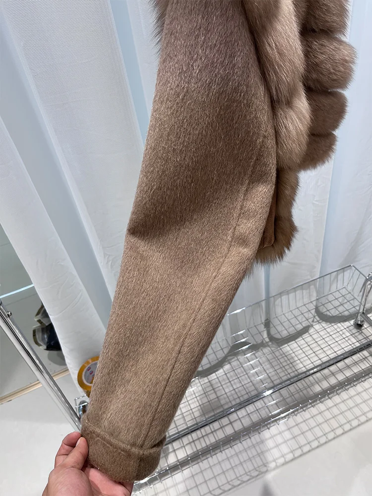 2025 New Women Winter Natural Real Fox Fur Coat Thick Warm Wool Woolen Jacket Cusual Female Outerwear