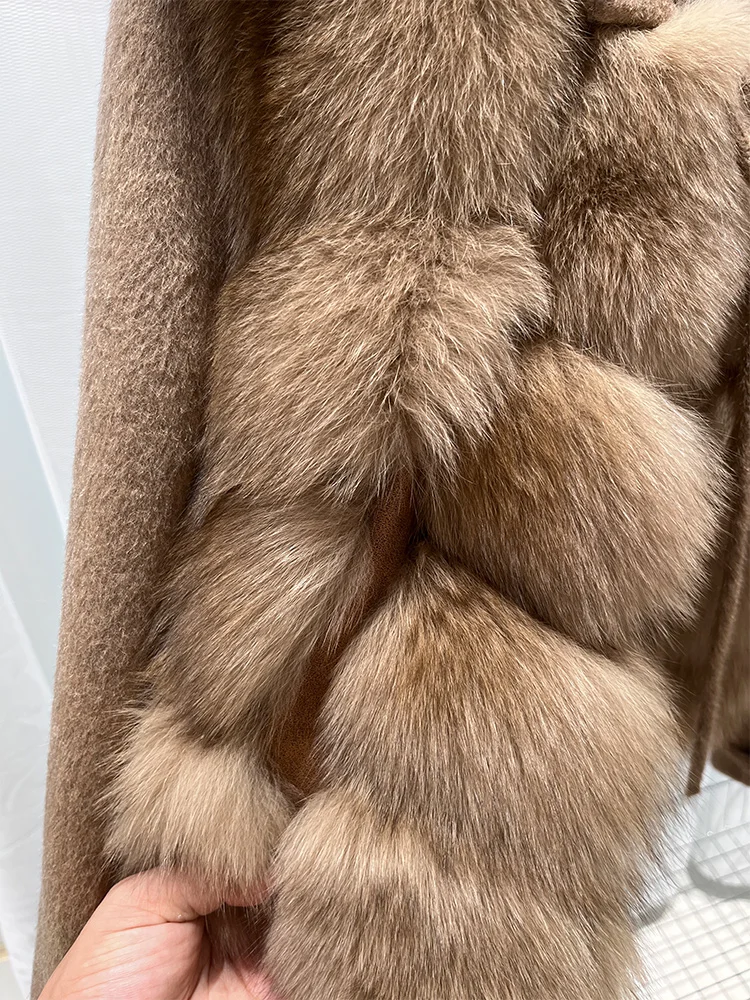 2025 New Women Winter Natural Real Fox Fur Coat Thick Warm Wool Woolen Jacket Cusual Female Outerwear