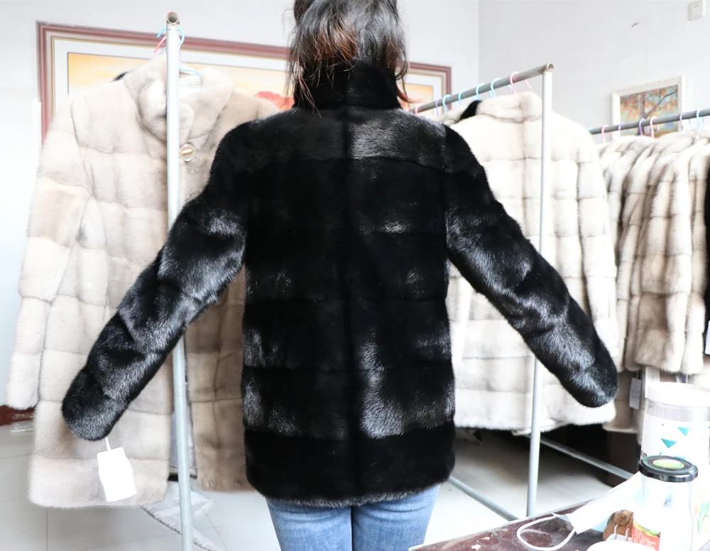 Fancy Rani Luxury Real Mink Fur Coat Natural Mink Clothing Short Style Winter Fashion For Women 2023 Plus Size Customizable