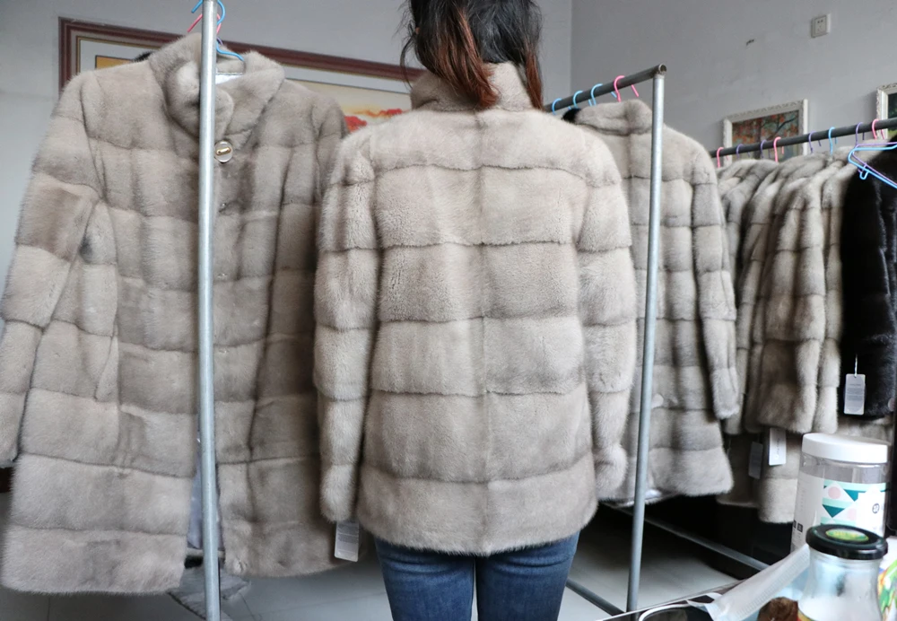 Fancy Rani Luxury Real Mink Fur Coat Natural Mink Clothing Short Style Winter Fashion For Women 2023 Plus Size Customizable