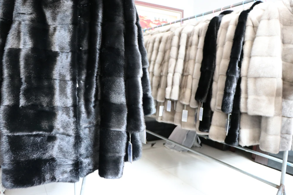 Fancy Rani Real Mink Fur Coat Natural Women Winter Long Leather Jacket Luxury Female Clothes 2023 Mink Fur Coat Women Promotion