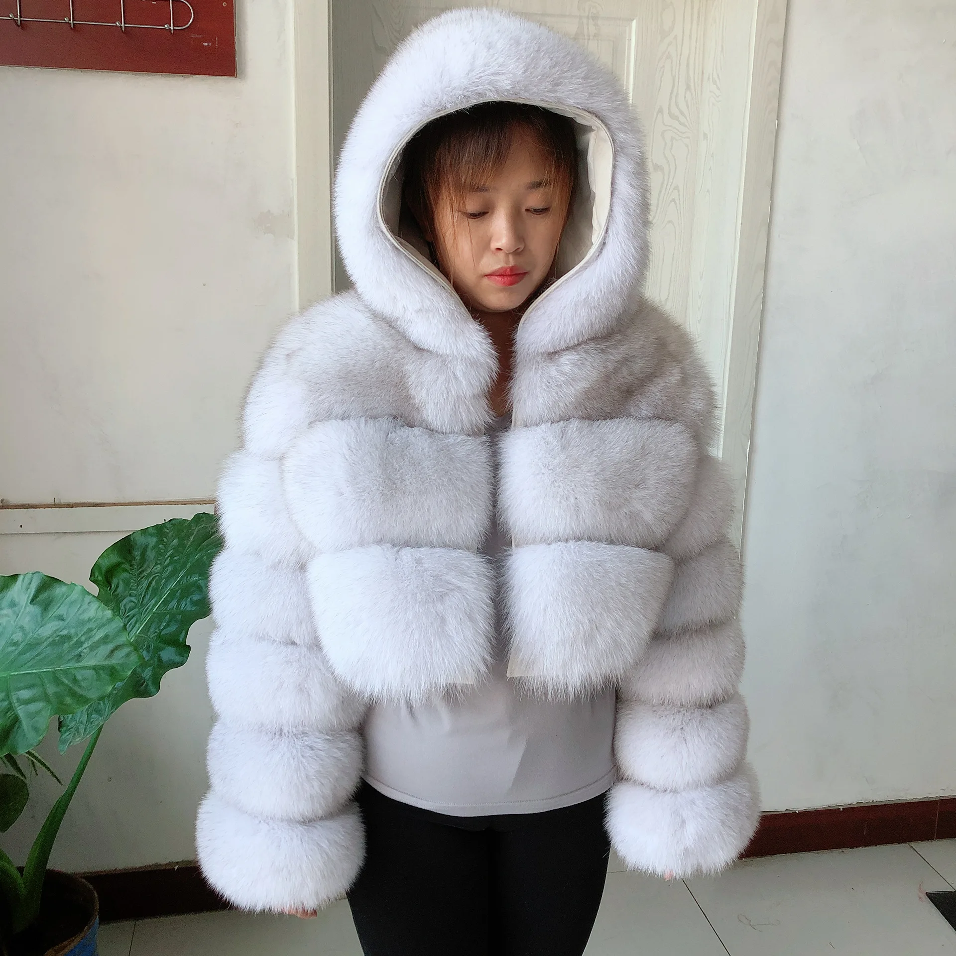 HUAQIUMEISI Natural Fox Fur Hooded Jacket New High Street Women Winter Real Fox Natural Raccoon Fur 3 Rows Hooded Fur Coat