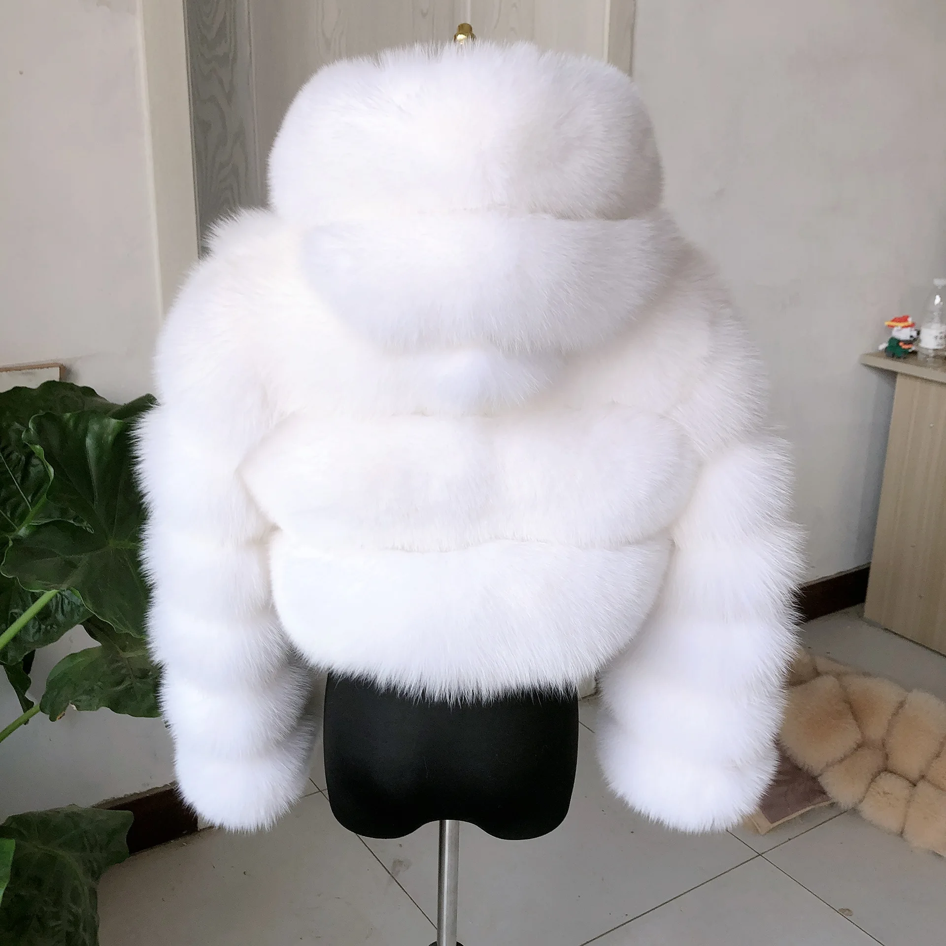 HUAQIUMEISI Natural Fox Fur Hooded Jacket New High Street Women Winter Real Fox Natural Raccoon Fur 3 Rows Hooded Fur Coat